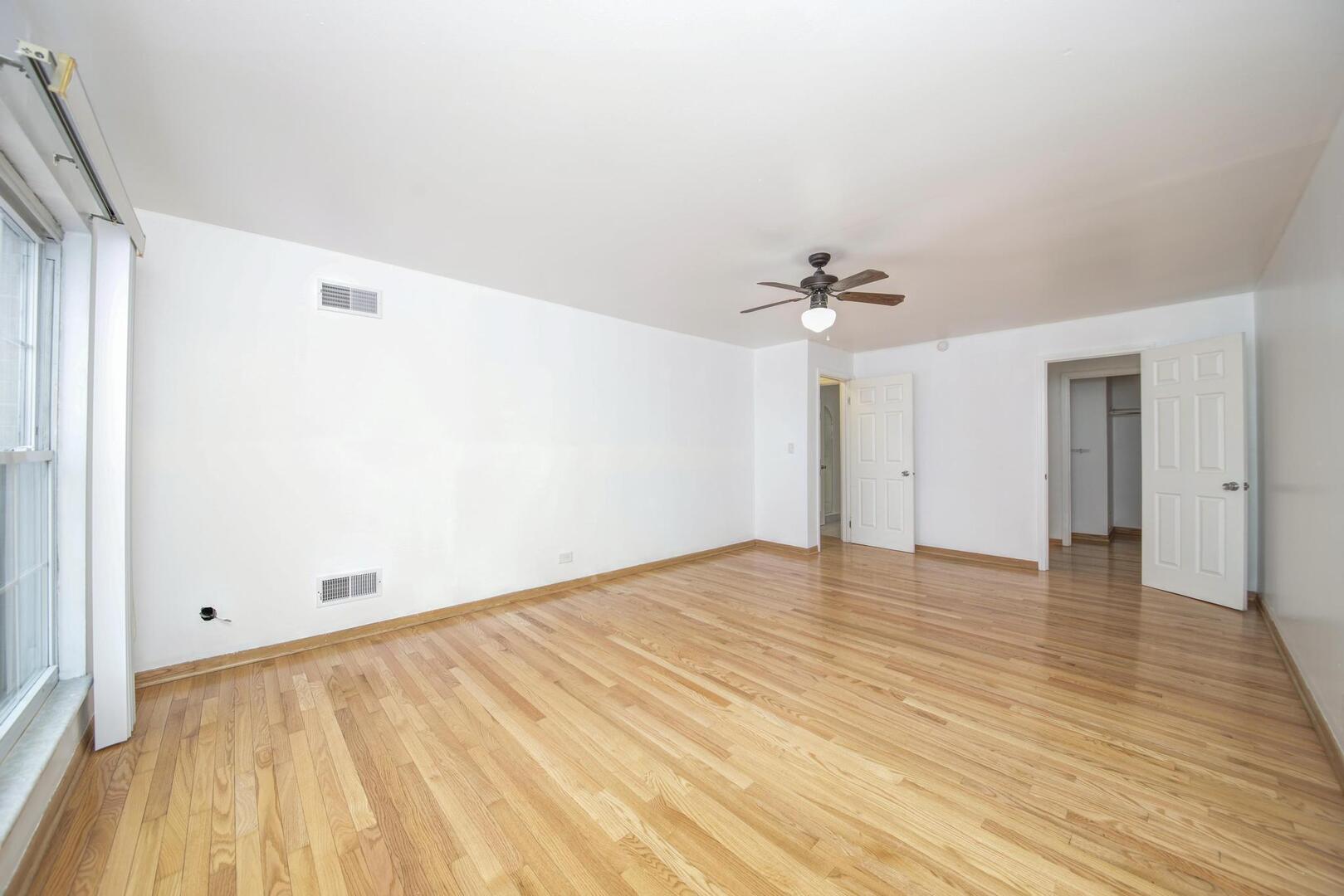 5300 Carriage Way Drive Rolling Meadows IL 60008