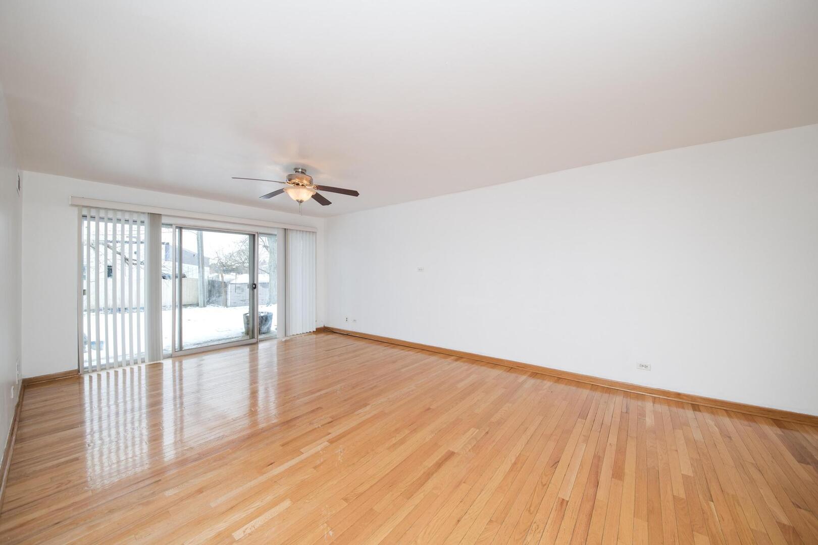 5300 Carriage Way Drive Rolling Meadows IL 60008