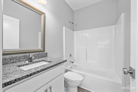 3 Dogwood Way Ottawa IL 61350