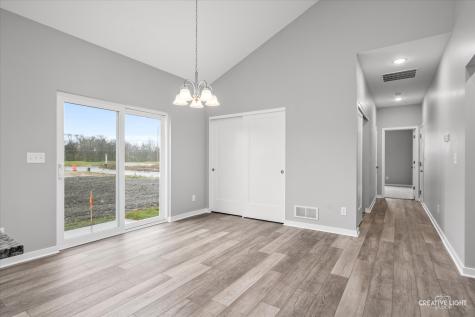 3 Dogwood Way Ottawa IL 61350