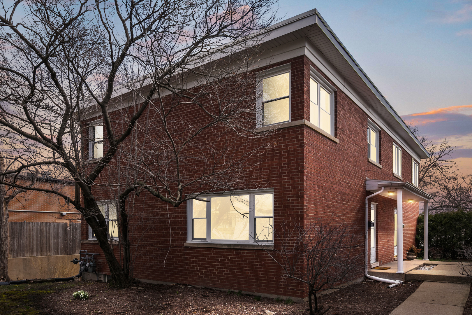 2543 Crawford Avenue Evanston IL 60201