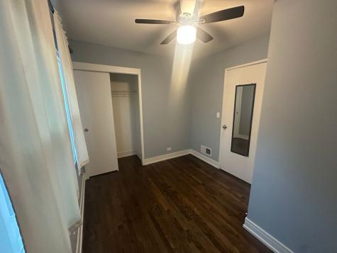 2543 Crawford Avenue Evanston IL 60201