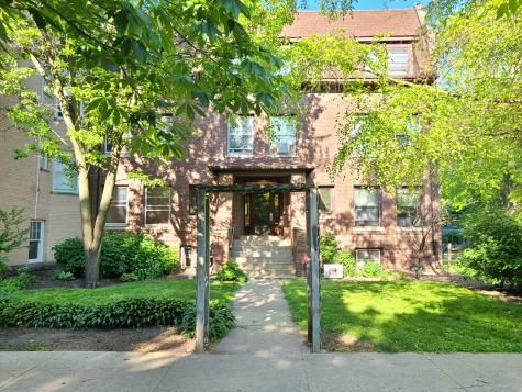 643 Hinman Avenue Evanston IL 60202