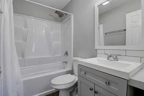 7010 Barrington Court Woodridge IL 60517