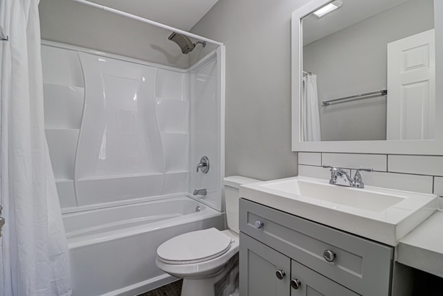 7010 Barrington Court Woodridge IL 60517