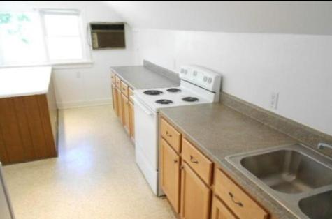 422 South Street Elgin IL 60123