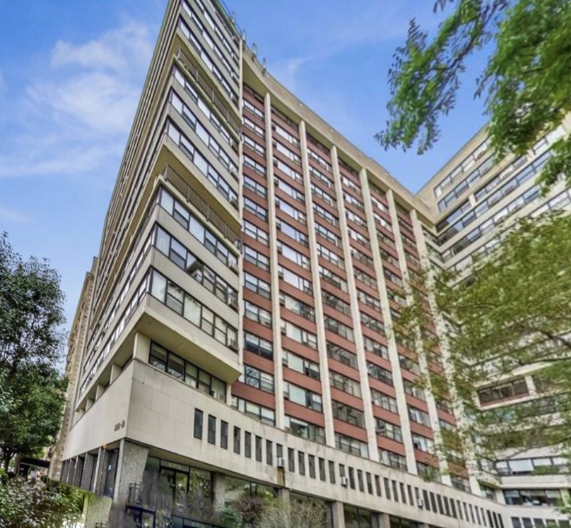 3410 North Lake Shore Drive Chicago IL 60657