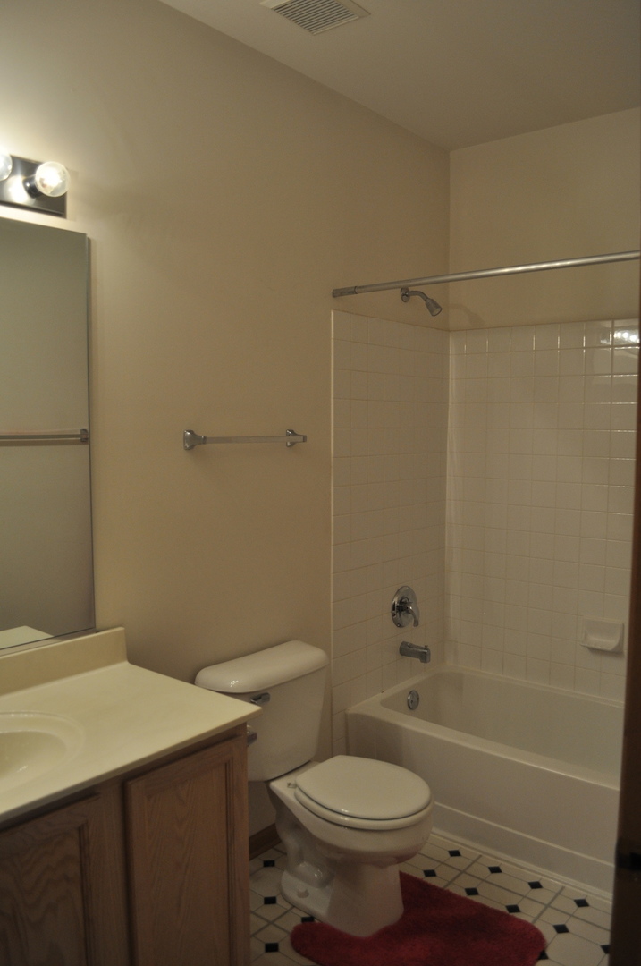 819 Genesee Drive Naperville IL 60563