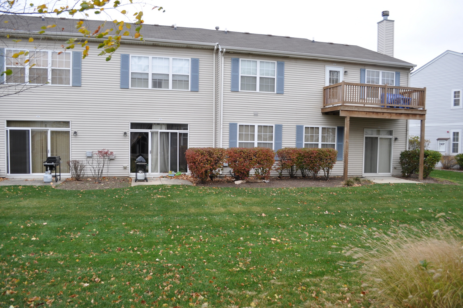 819 Genesee Drive Naperville IL 60563