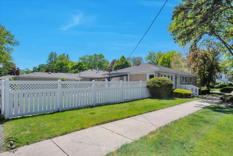 1005 East Park Street Arlington Heights IL 60005
