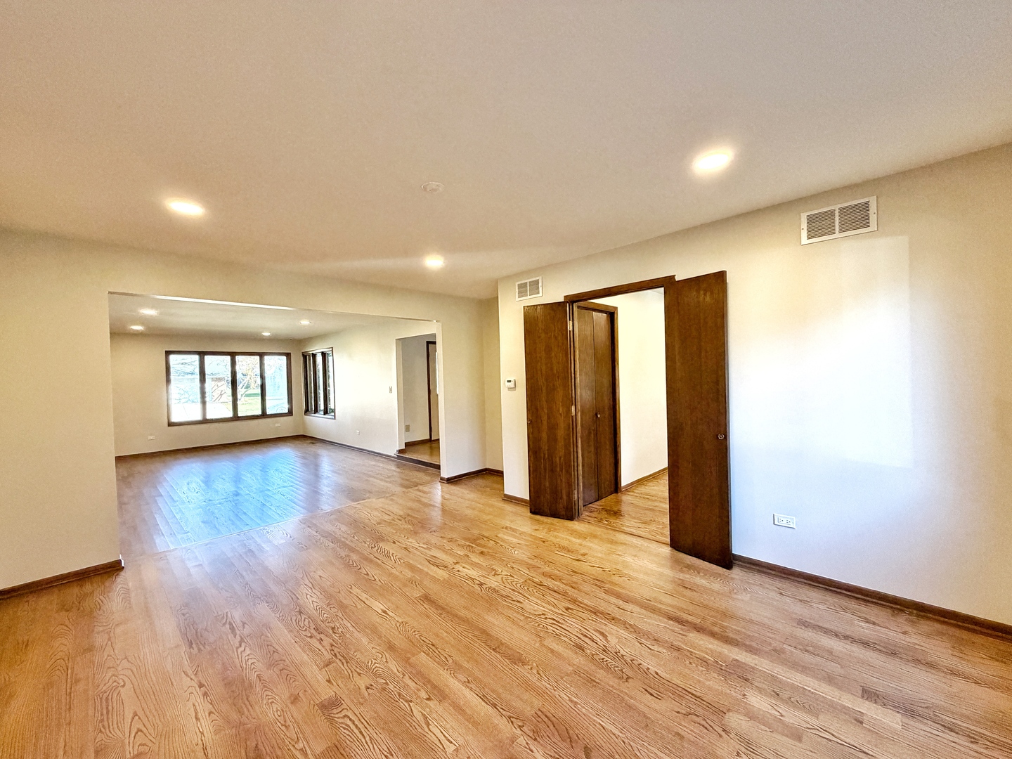 6710 Wedgewood Lane Willowbrook IL 60527
