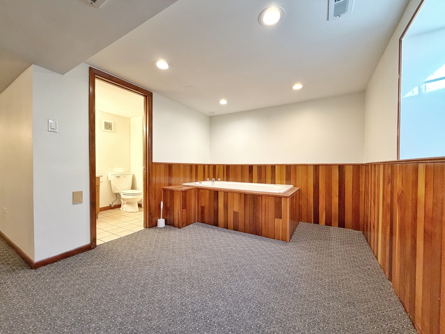 6710 Wedgewood Lane Willowbrook IL 60527
