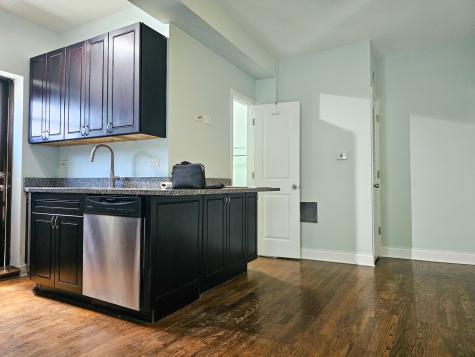 4100 North Kedzie Avenue Chicago IL 60618