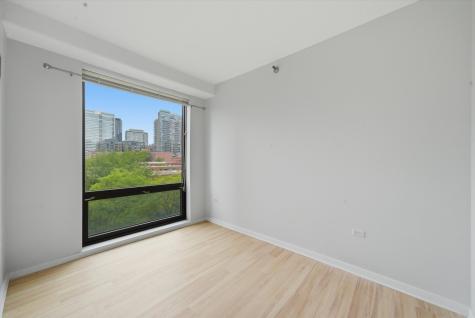 1 East 8th Street Chicago IL 60605