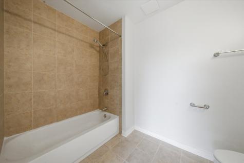 1 East 8th Street Chicago IL 60605