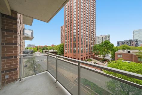 1 East 8th Street Chicago IL 60605