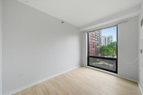 1 East 8th Street Chicago IL 60605