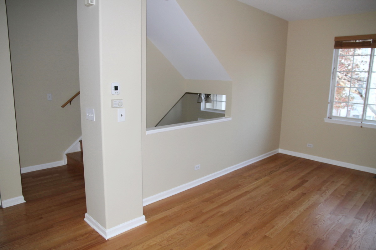 2226 Daybreak Drive Aurora IL 60503