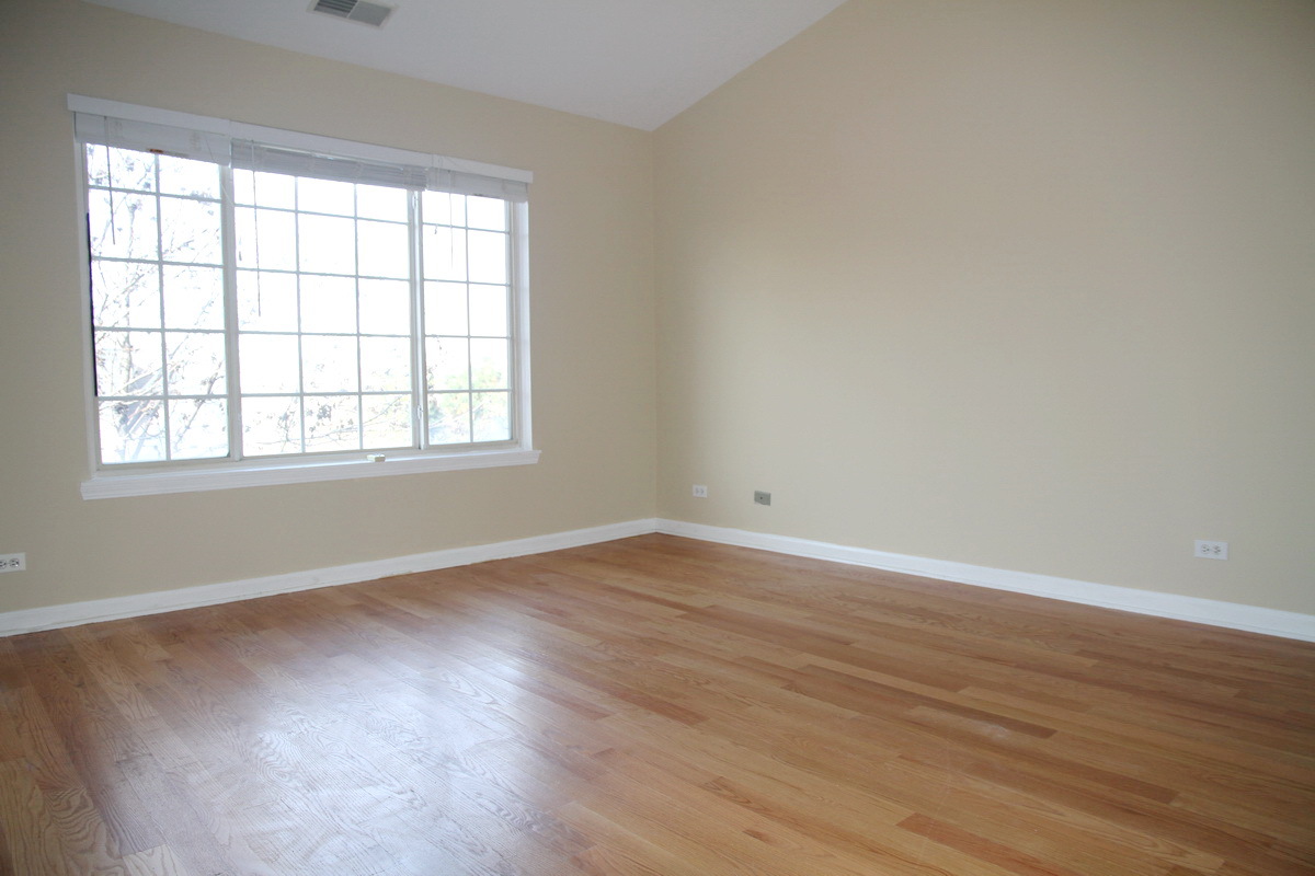2226 Daybreak Drive Aurora IL 60503