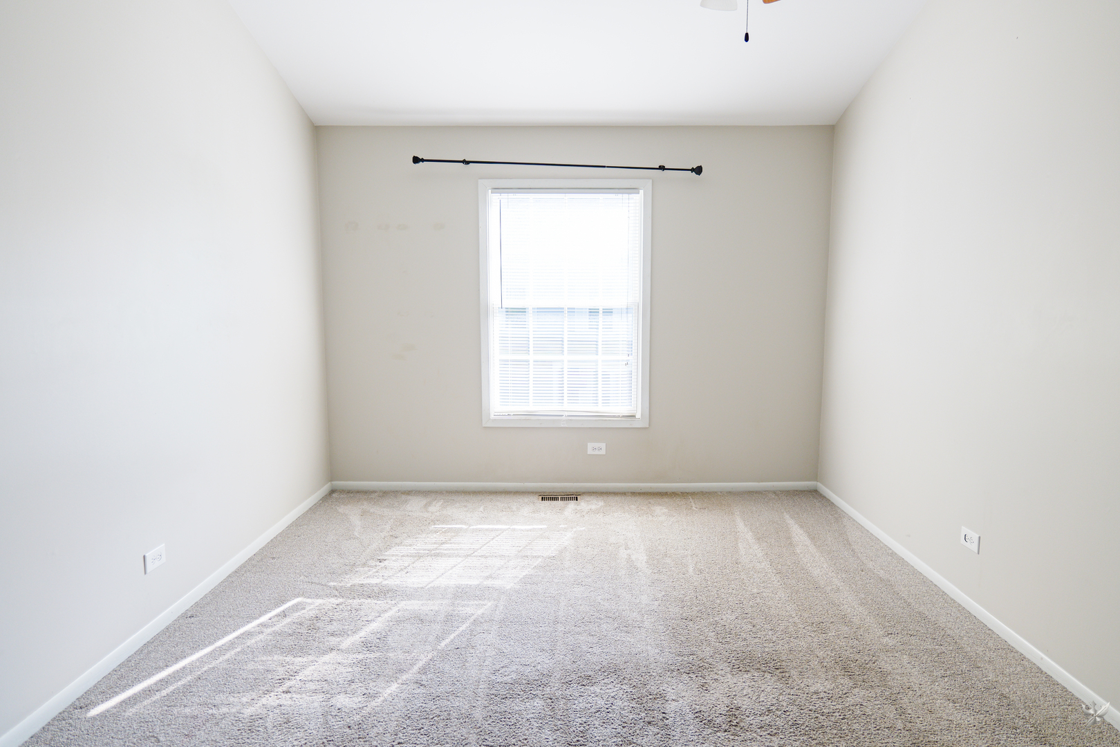 1417 Queensgreen Circle Naperville IL 60563