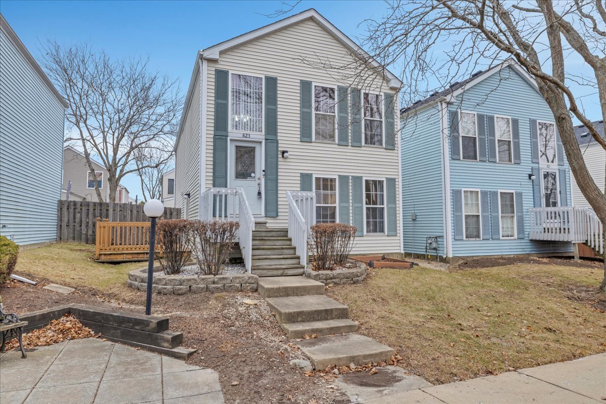 823 Symphony Drive Aurora IL 60504