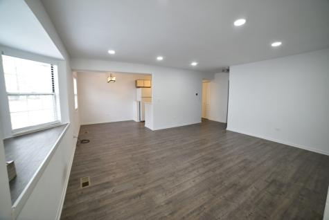 437 North Cambridge Drive Palatine IL 60067