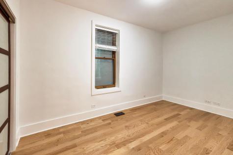 2132 North Oakley Avenue Chicago IL 60647