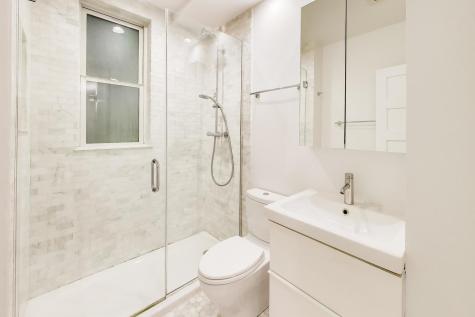 2132 North Oakley Avenue Chicago IL 60647