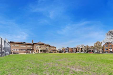 2132 North Oakley Avenue Chicago IL 60647