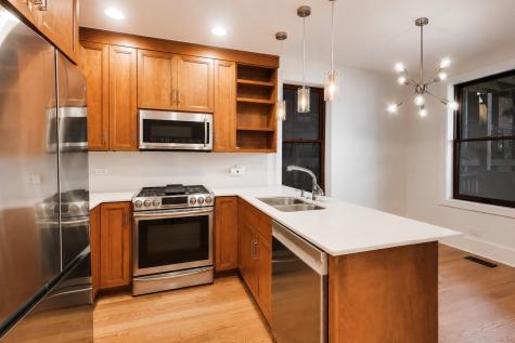 2132 North Oakley Avenue Chicago IL 60647