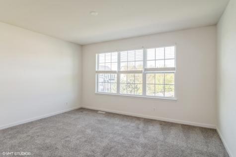 69 Melrose Court South Elgin IL 60177