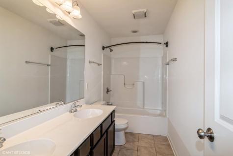 69 Melrose Court South Elgin IL 60177