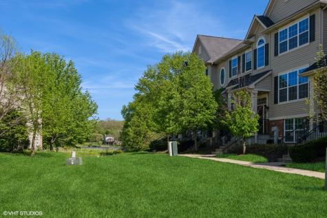69 Melrose Court South Elgin IL 60177