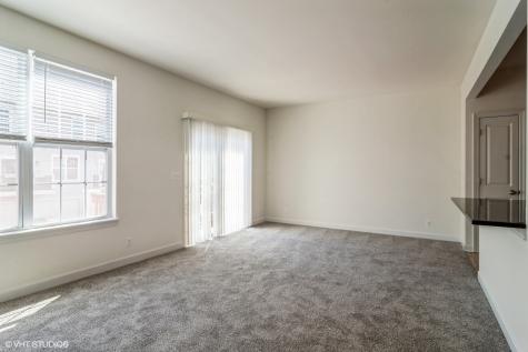 69 Melrose Court South Elgin IL 60177