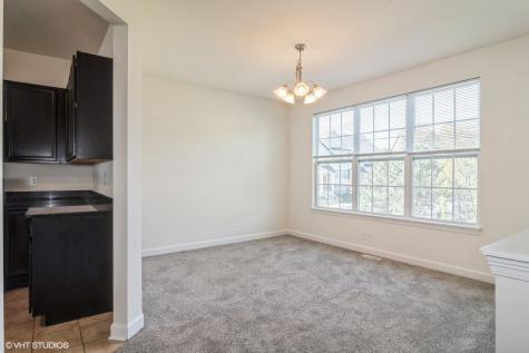 69 Melrose Court South Elgin IL 60177
