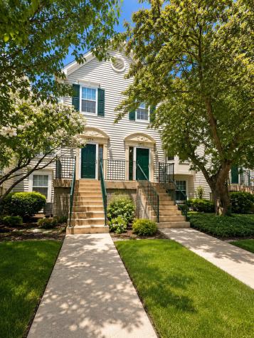 1917 Grandview Place Montgomery IL 60538