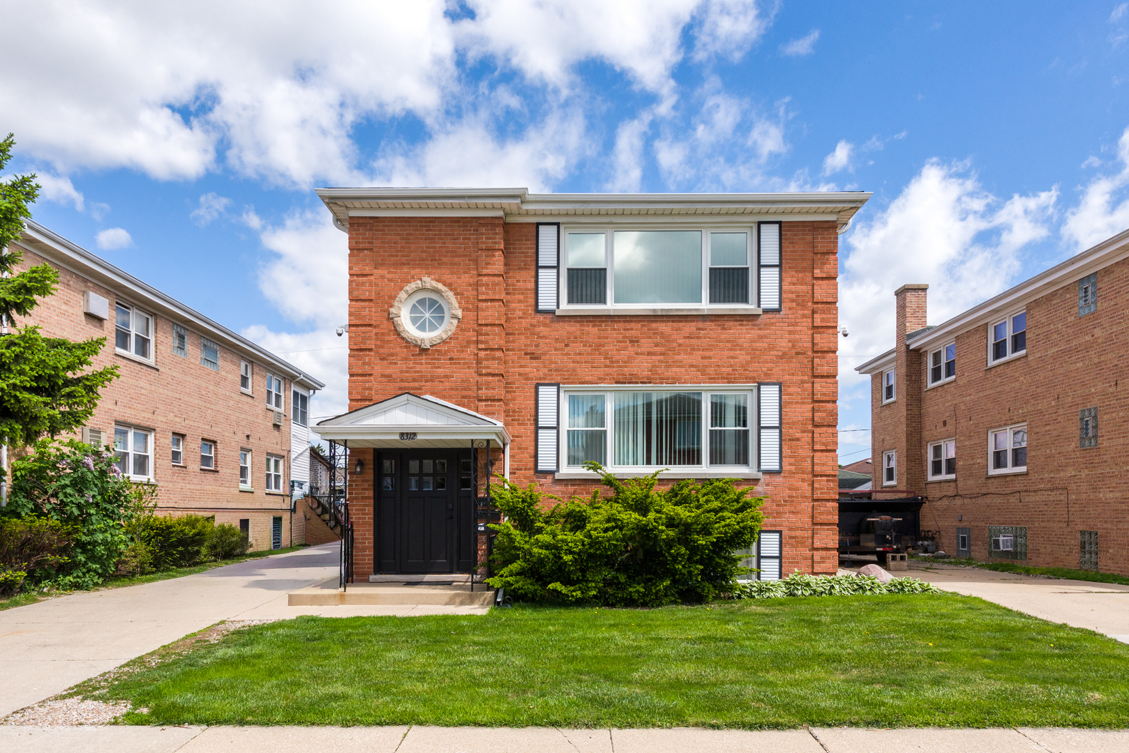 8312 West Summerdale Avenue Chicago IL 60656