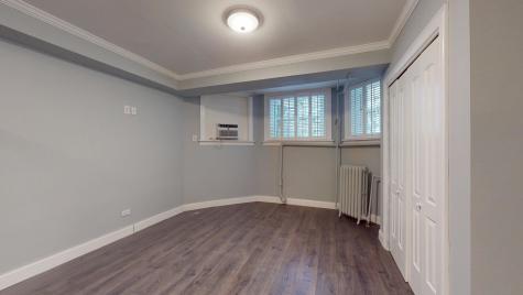 21 East Division Street Chicago IL 60610