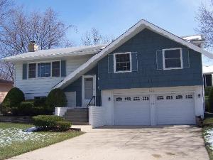 525 Slingerland Drive Schaumburg IL 60193