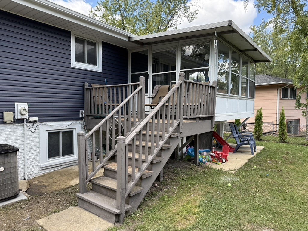 525 Slingerland Drive Schaumburg IL 60193