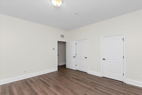 2500 Green Bay Road Evanston IL 60201