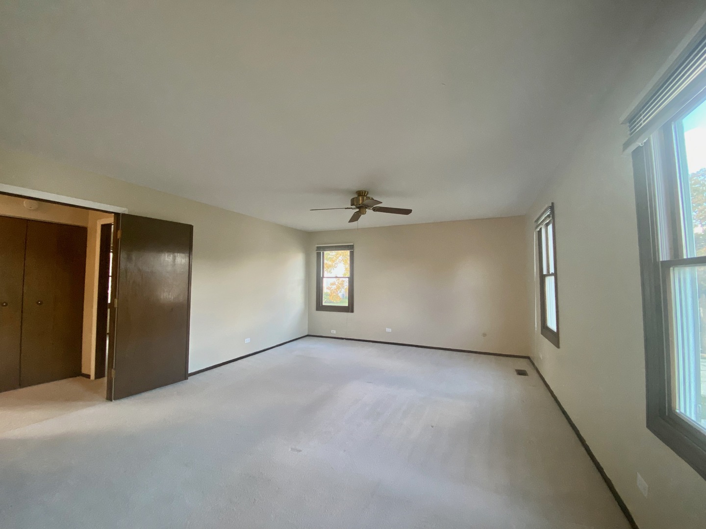 30 Wildwood Drive Roselle IL 60172