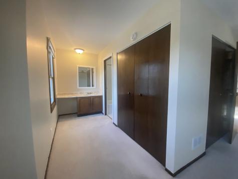 30 Wildwood Drive Roselle IL 60172
