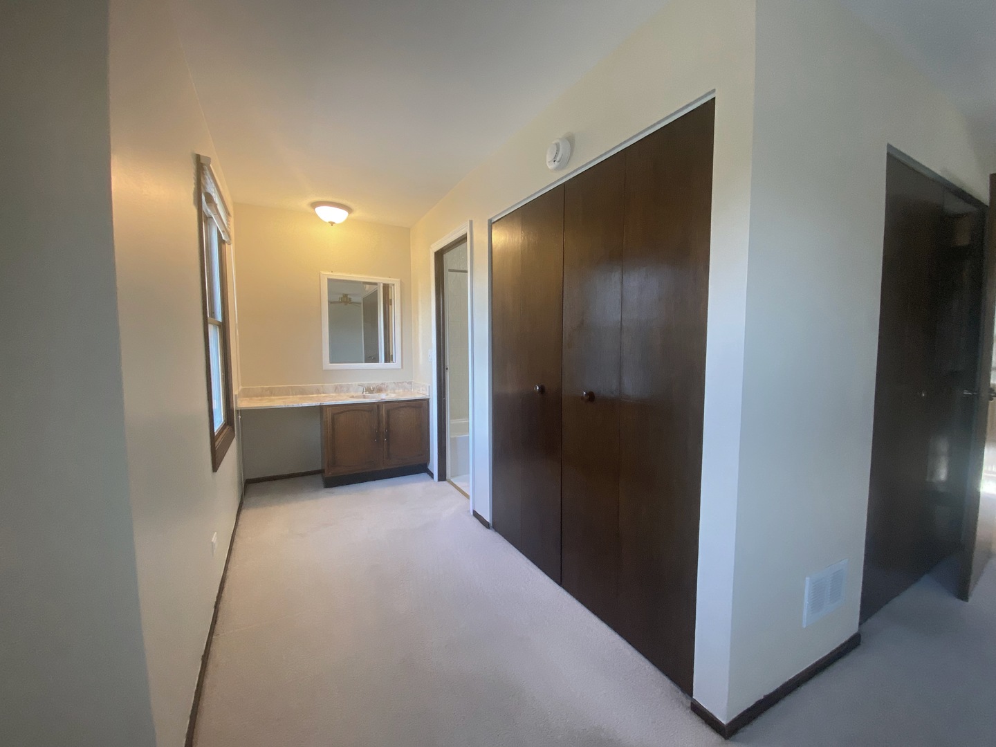 30 Wildwood Drive Roselle IL 60172