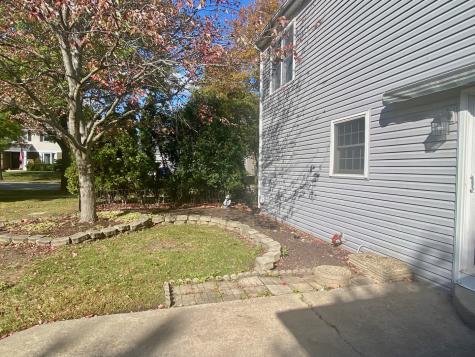 30 Wildwood Drive Roselle IL 60172