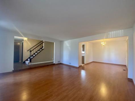 30 Wildwood Drive Roselle IL 60172