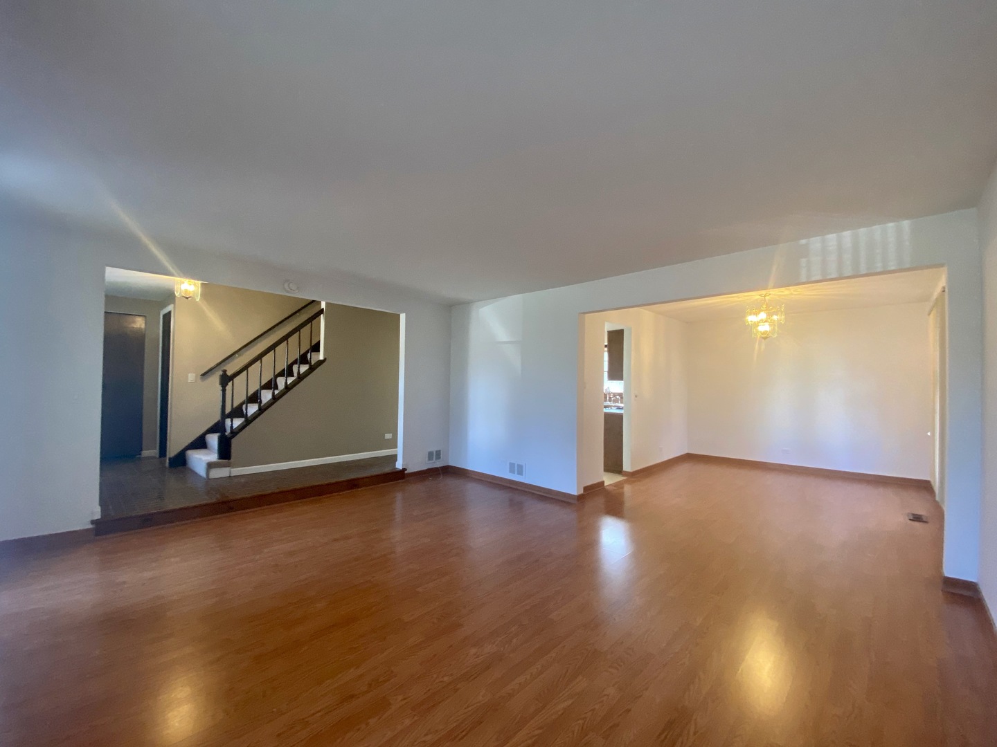 30 Wildwood Drive Roselle IL 60172