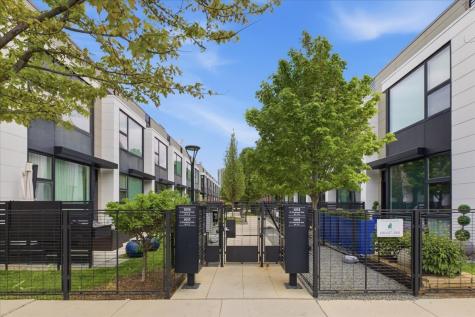 1019 North Cleveland Avenue Chicago IL 60610