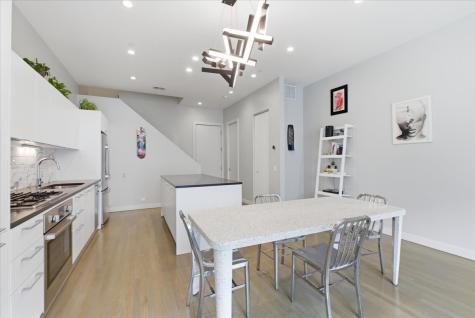 1019 North Cleveland Avenue Chicago IL 60610
