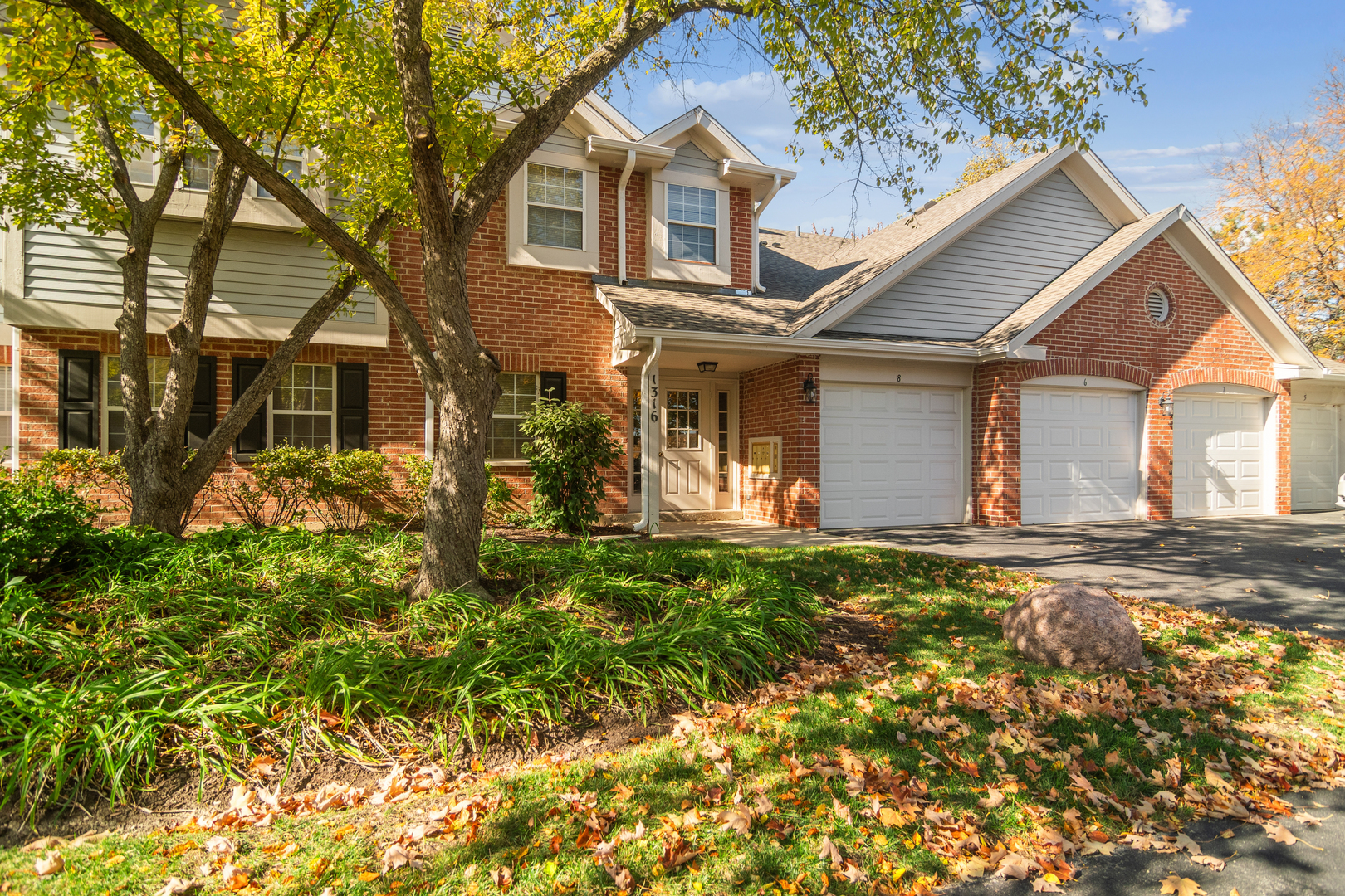 1316 East Evergreen Drive Palatine IL 60074